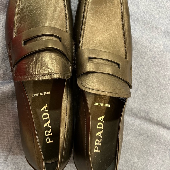 New mens size 10 Prada loafers. Excellent condition. - Picture 3 of 6
